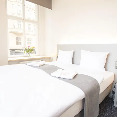 Narodni Hotel 3*