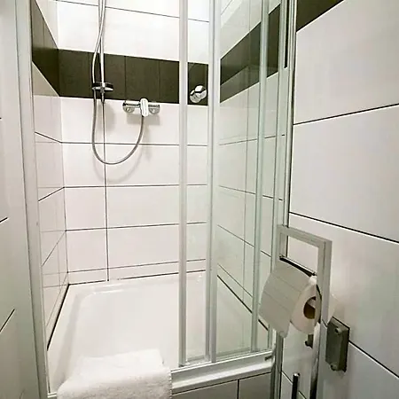 Narodni 3* Praga