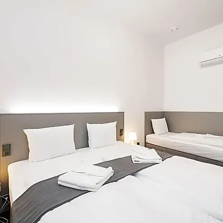 Narodni Hotel 3*
