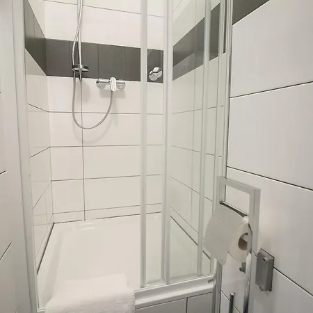 نارودني ستاي فندق