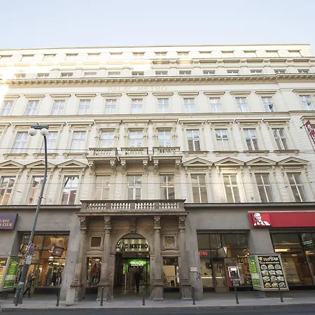 Hotel Narodni 3*