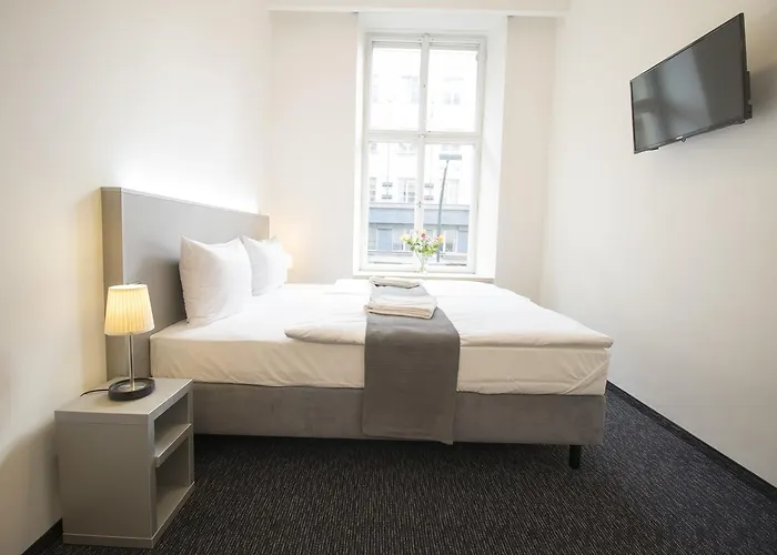 Narodni 3* Прага